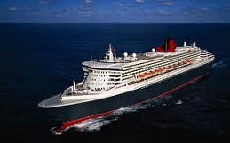 Video Cunard and P&O Cruise Ships Idle in Weymouth Bay, UK